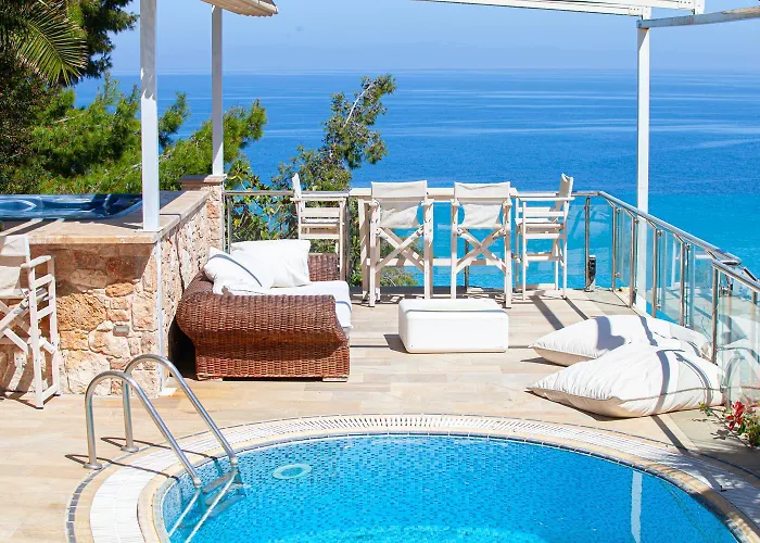 Lux Chalkidiki Close To The Sea