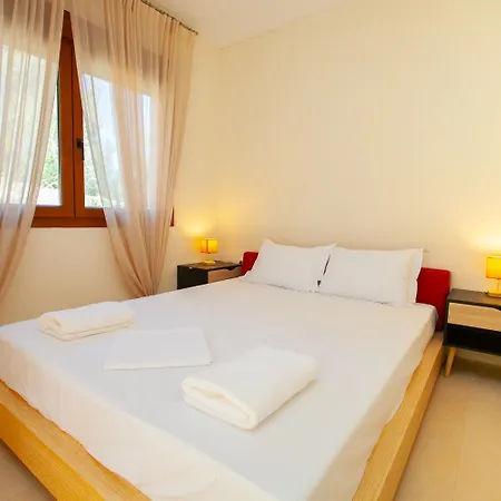 Lux Chalkidiki Close To The Sea