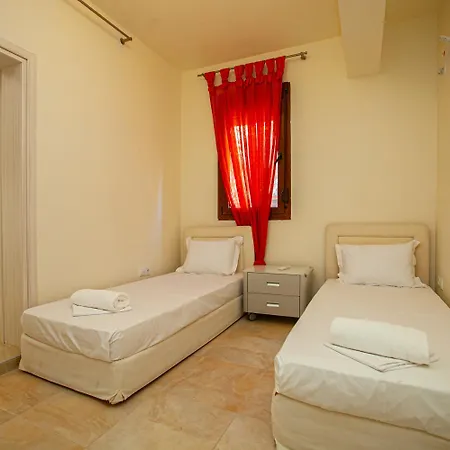 Lux Chalkidiki Close To The Sea
