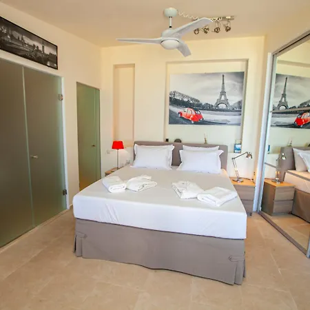 Lux Chalkidiki Close To The Sea