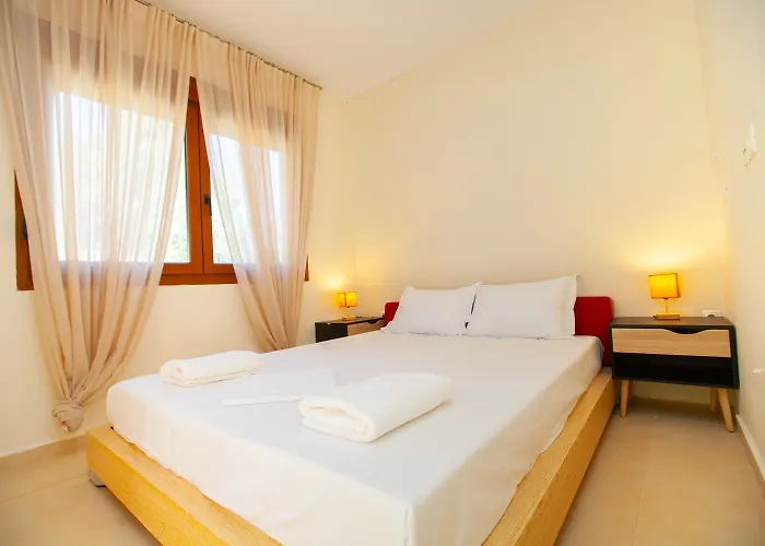 Vila Lux Chalkidiki Close To The Sea Kriopigi