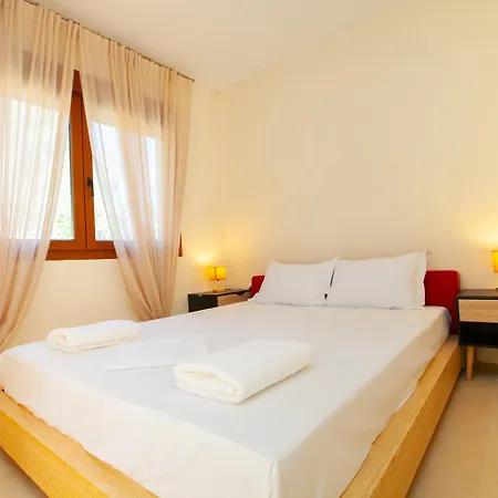 Vila Lux Chalkidiki Close To The Sea Kriopigi